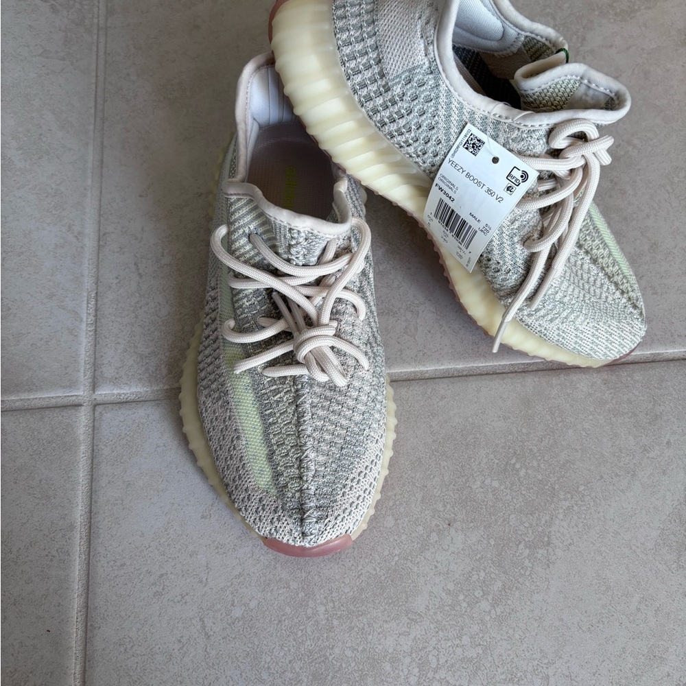 Yeezy Boost 350 V2 in Cream and Tan